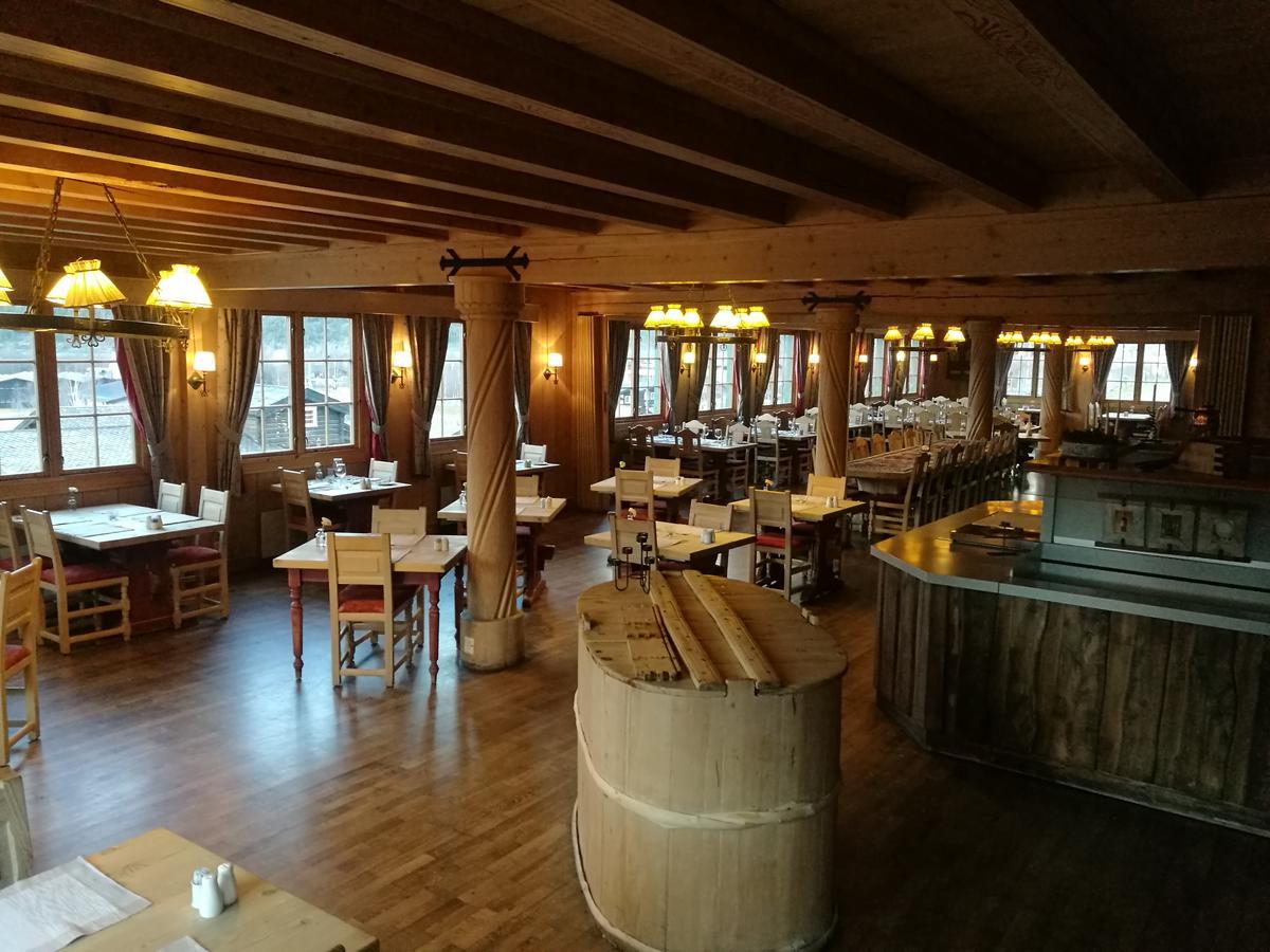 Fossheim Hotel Lom Extérieur photo